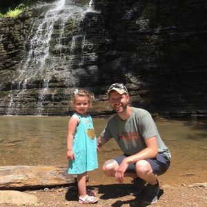 Meet your Posher, Dustin